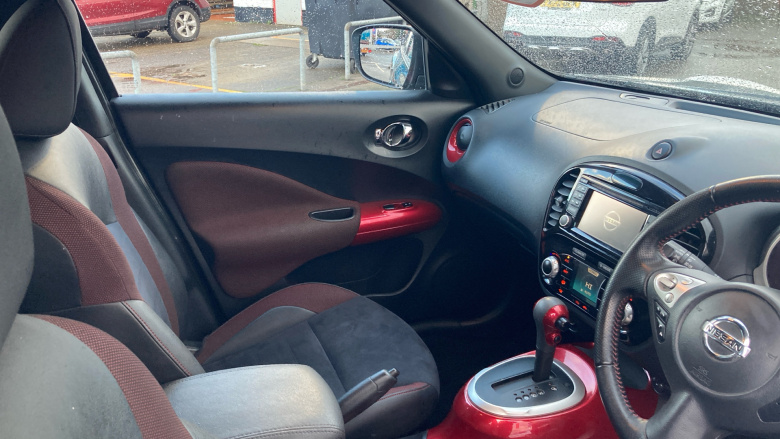 Nissan Juke 1.6 N-Connecta 5dr Xtronic Petrol Hatchback